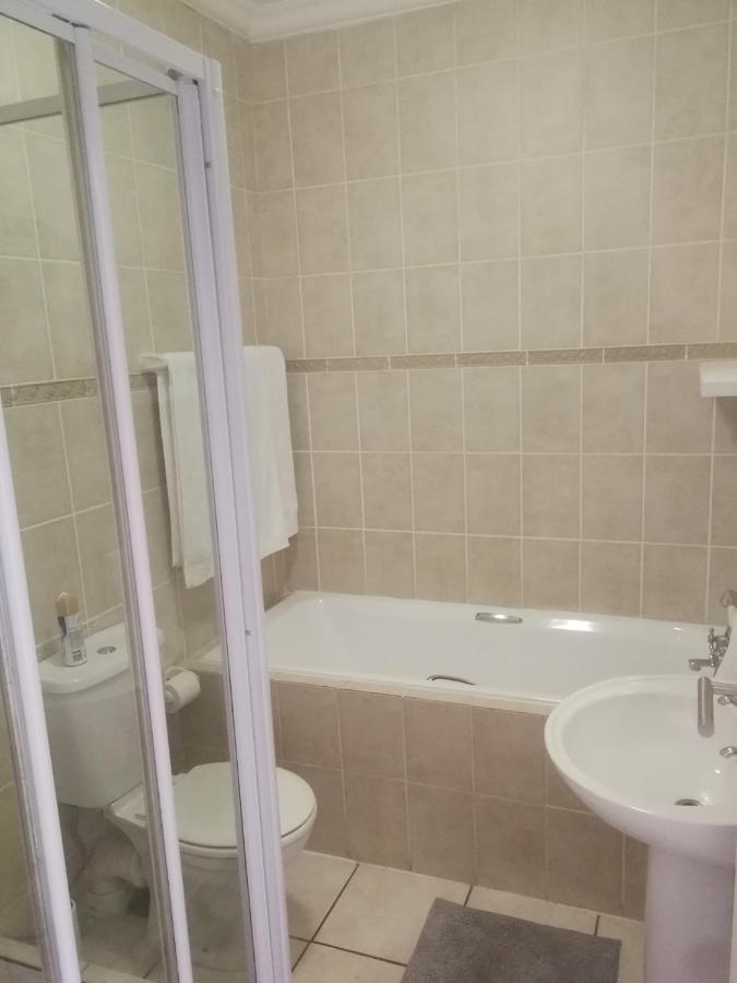 Sunset Heights 64 Apartment Лангебан Екстериор снимка